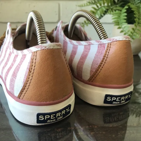 Sperry Red/White Striped Seacoast Boat Shoes Women's Size 8