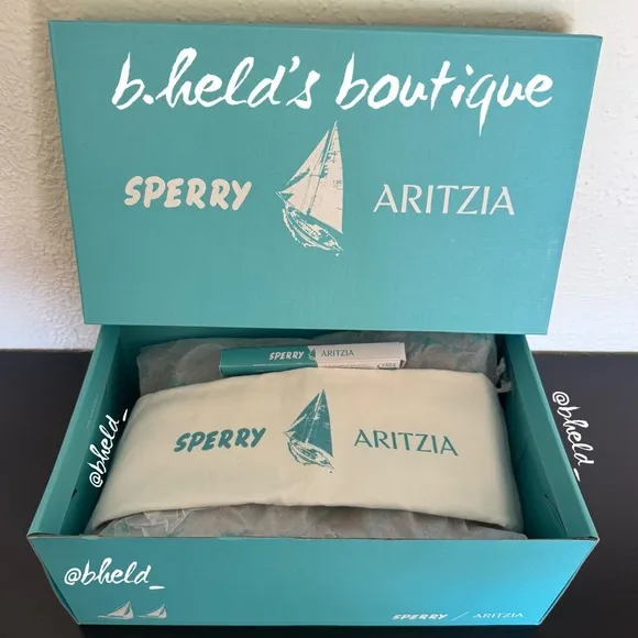 Sperry x Aritzia Authentic Original Boat Shoe Sahara Sand Size 9.5 Brand New NWT