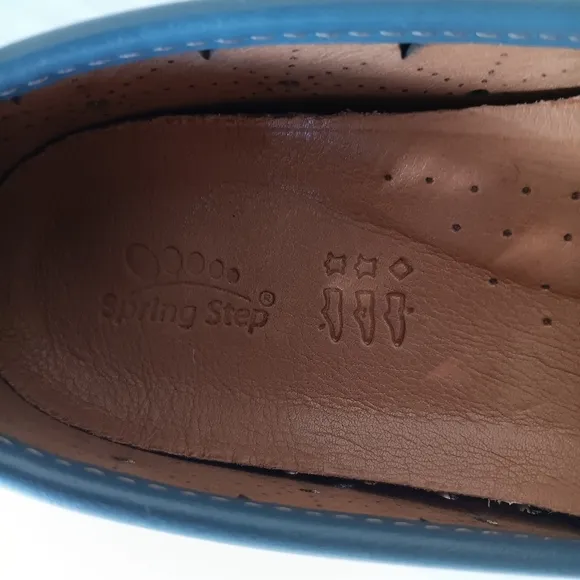 Spring Step Loafer Slip On Flats Shoes Fusaro Blue Leather Size 7.5-8 EU 38