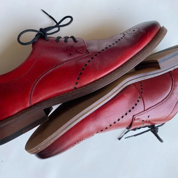 STACY ADAMS RED LEATHER &amp; socks