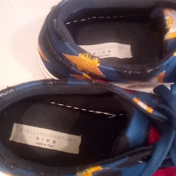 Stella McCartney • Lace Up Sneakers Canvas Hearts And Stars Size 37