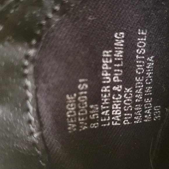 STEVE MADDEN Black Suede Hi top Wedge Booties Sneakers Tennis Shoes Sz 8.5