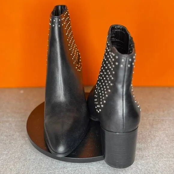 Steve Madden Jaclyn Stud  Heel Bootie Black Leather Size 8 EU 38.5 WITH BOX