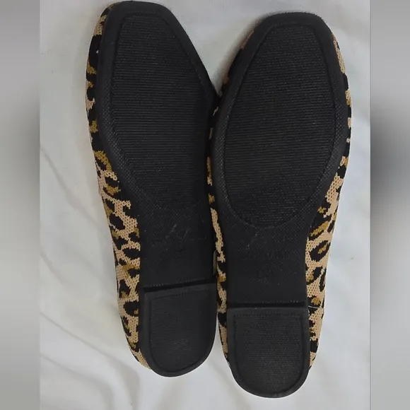 Steve Madden Raine Soft Fabric Animal Leopard Print Slip On Flats Shoes Size 6.5