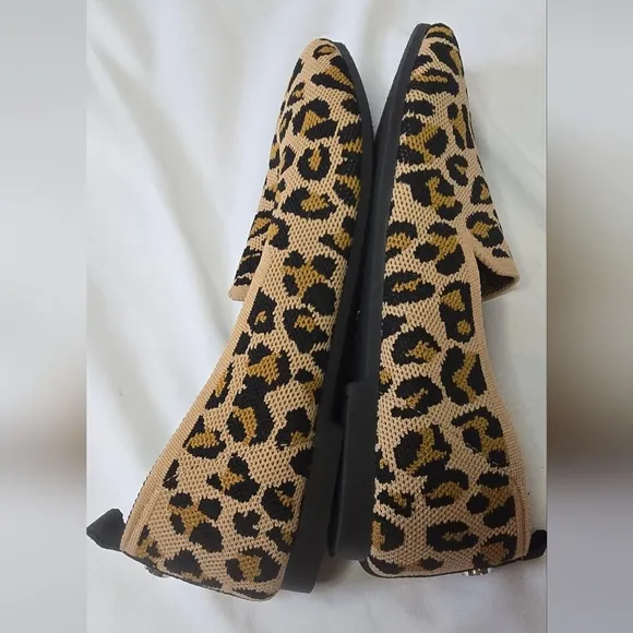 Steve Madden Raine Soft Fabric Animal Leopard Print Slip On Flats Shoes Size 6.5