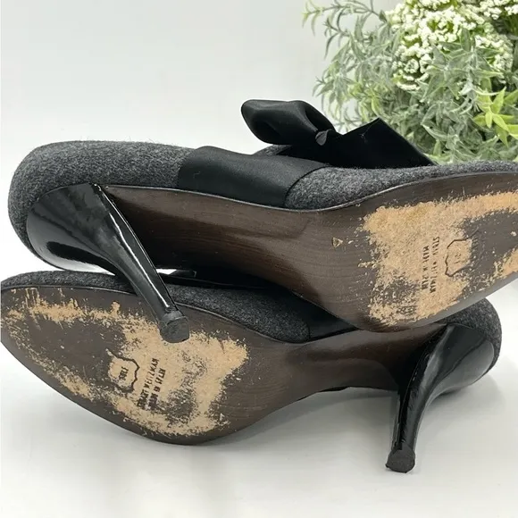 Stuart Weitzman ‘Bouffant' Gray Flannel Satin Bow High Heeled Bootie Sz 7 est