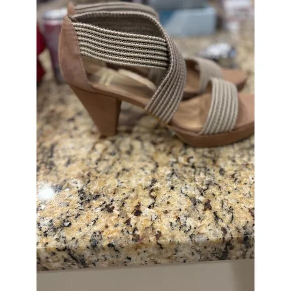Stuart Weitzman Elastic Strap Sandal Heels Size 7