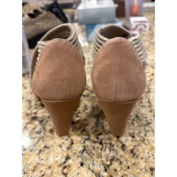 Stuart Weitzman Elastic Strap Sandal Heels Size 7