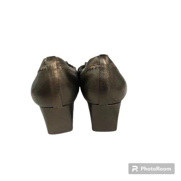Stuart Weitzman Metallic Leather Buckle Detail Brown Shoes Heels Women’s