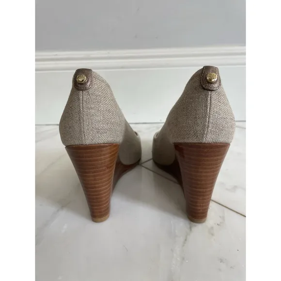 Stuart Weitzman Women’s Beige Peep Toe Canvas Wood Wedge Heels Size 11 EUC