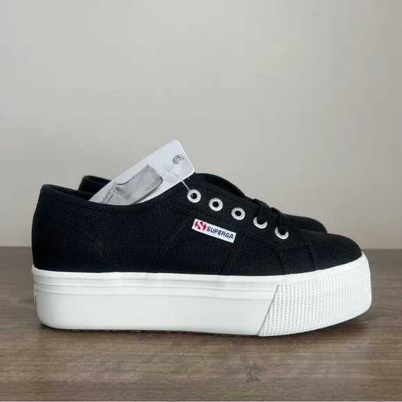 Superga Women's Canvas Platform Black Sneaker Size 6.5       SKU#24136