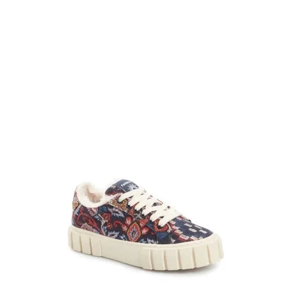 The Farm Rio Shoes Farm Rio Platform Sneakers Ainika Tapestry  size 8.5