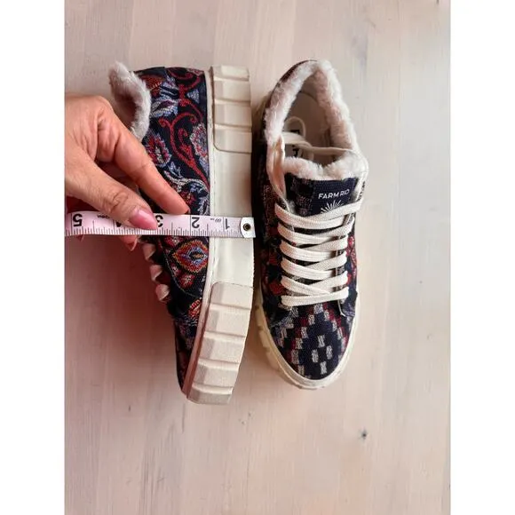 The Farm Rio Shoes Farm Rio Platform Sneakers Ainika Tapestry  size 8.5