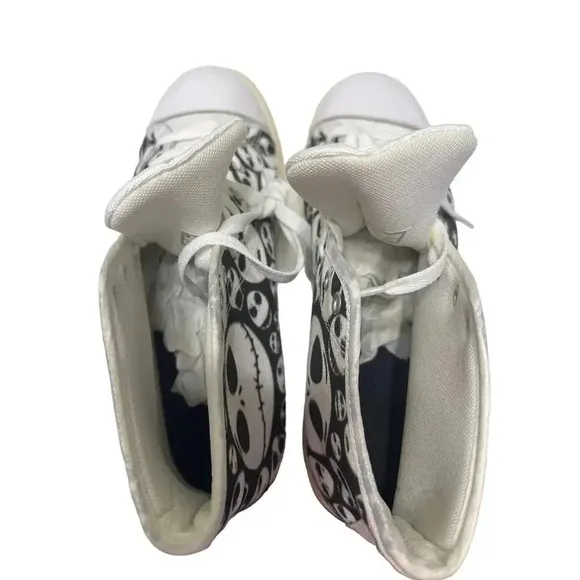 The Nightmare Before Christmas Canvas Shoes NWT Tim Burton Printed High Top S 10