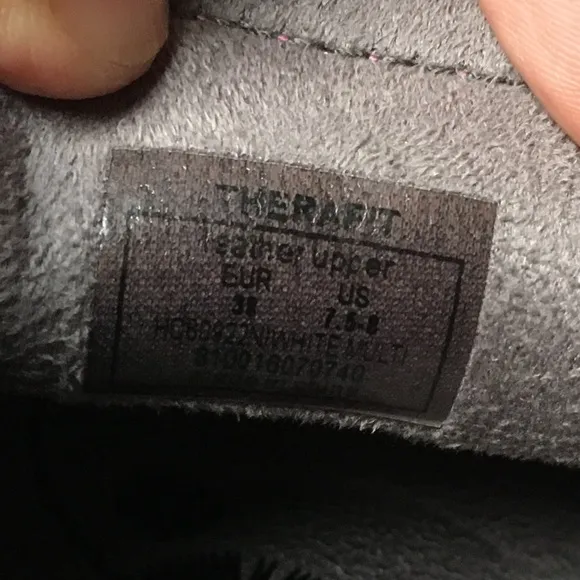 THERAFIT WOMEN LEATHER SHOES SIZE 7.5