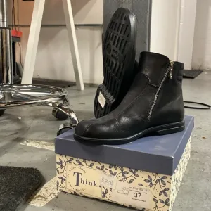 Think! Leather Cork insole side zipper VTG‎ booties defect size 37