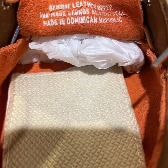 Timberland Boat Deck Shoes orange suede Mens Size 10.5