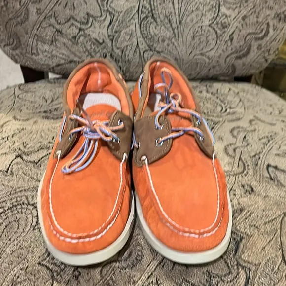 Timberland Boat Deck Shoes orange suede Mens Size 10.5