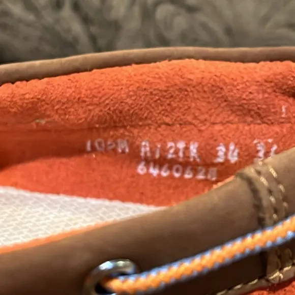 Timberland Boat Deck Shoes orange suede Mens Size 10.5