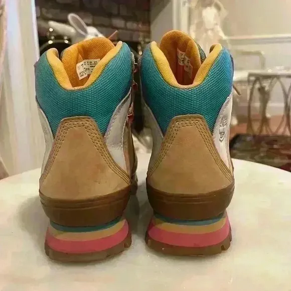 Timberland tims multicolored women’s shoes sz 7 pink purple tan rare!