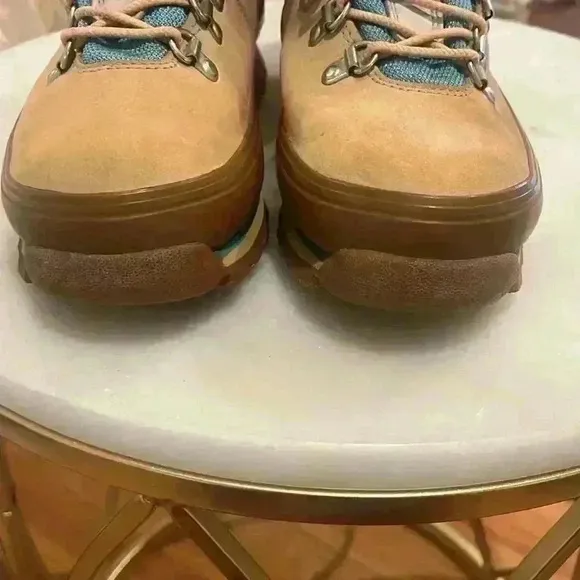 Timberland tims multicolored women’s shoes sz 7 pink purple tan rare!