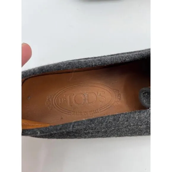 Tod's Felt Loafers Driving Shoes Women's Sz 7 Gray Slip On Loafers Classic