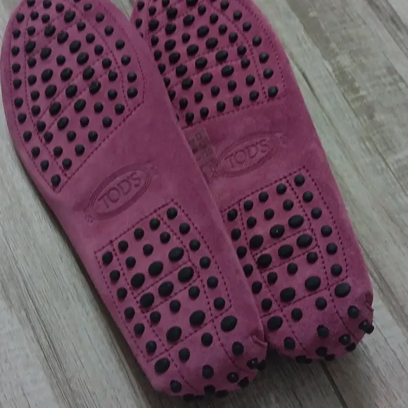 TOD'S new!!..SUEDE GOMMINI PENNY LOAFER..SIZE 39.5