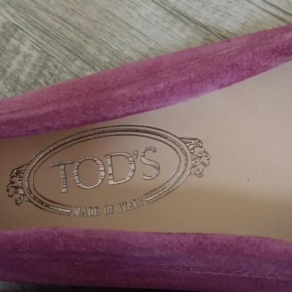 TOD'S new!!..SUEDE GOMMINI PENNY LOAFER..SIZE 39.5