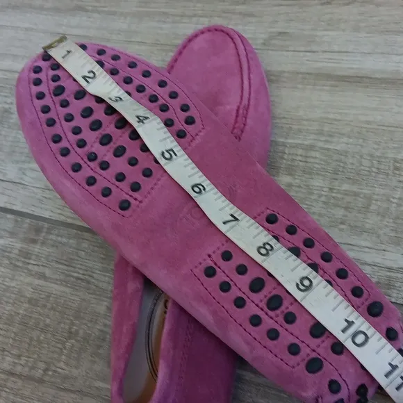TOD'S new!!..SUEDE GOMMINI PENNY LOAFER..SIZE 39.5