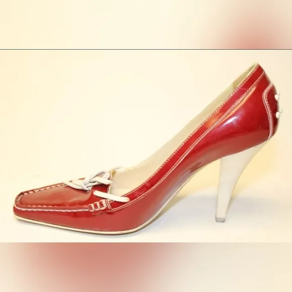 Tod's Womens Leather Square Toe Italy High Heeled Boat Shoes red 6