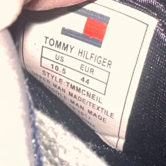 Tommy Hilfiger Sneakers Soft Gray Leather/ Navy Mens‎ 10.5 TMMCNEIL