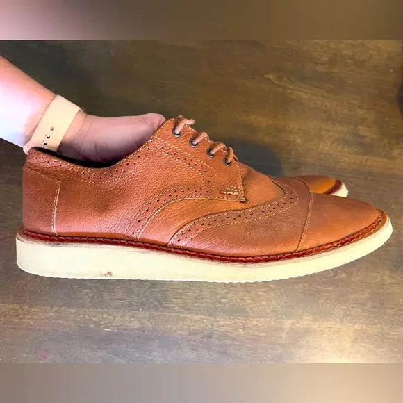 TOMS Brown Leather Open Stitch Brogue Wingtip Oxford Sz 11.5 Excellent Condition