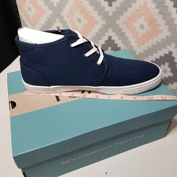 TOMS Carlo Mid-Top Canvas Sneaker