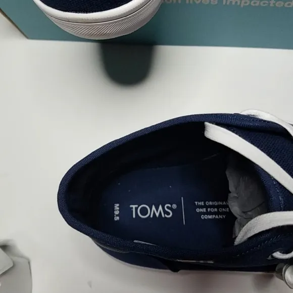 TOMS Carlo Mid-Top Canvas Sneaker