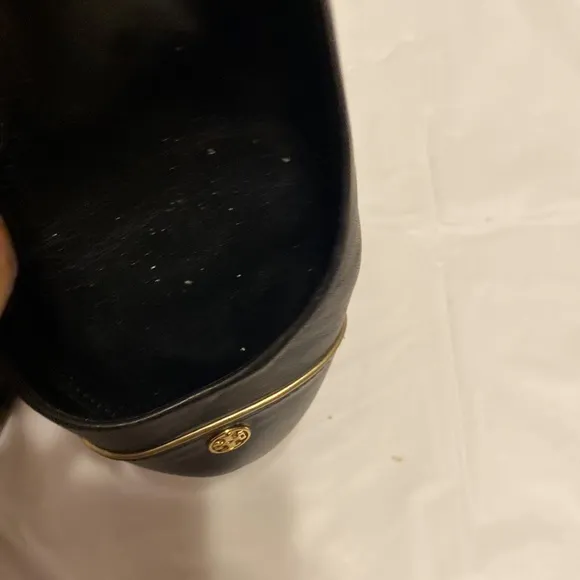 TORY BURCH BLACK GOLD WEDGES SHOES SIZE 6M HAVE SOME WEAR ON