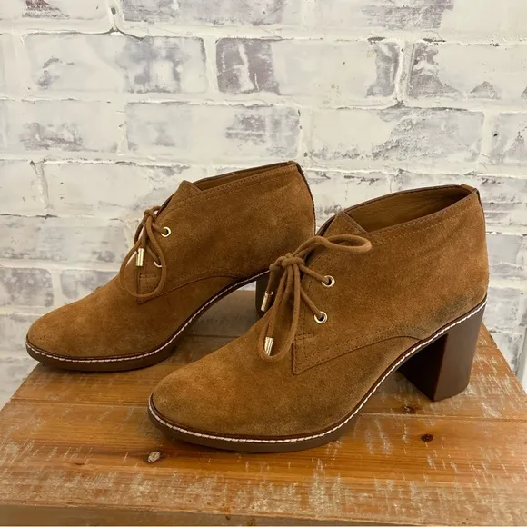 TORY BURCH Hilary Tan Suede Sheep Fur Lining Lace Up Heel Bootie Boot 9.5