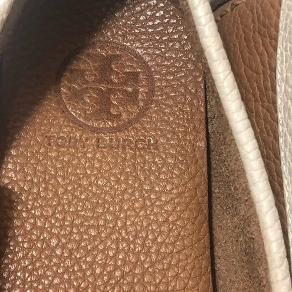 Tory Burch soft and comfy slippers 🥿