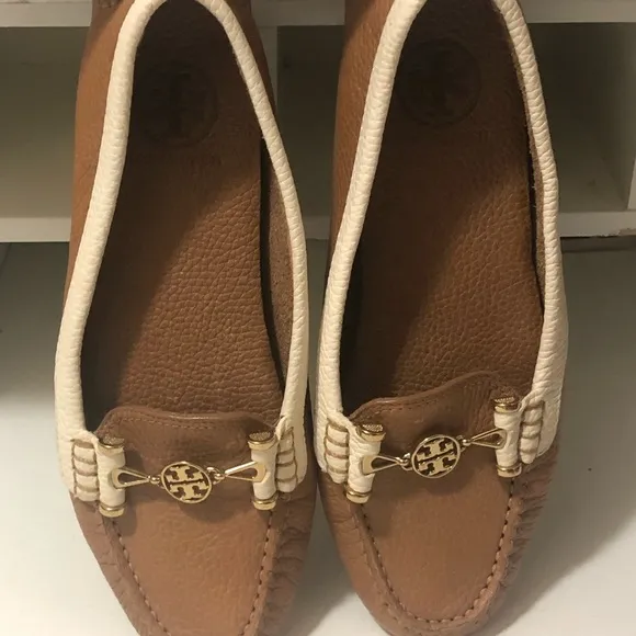 Tory Burch soft and comfy slippers 🥿