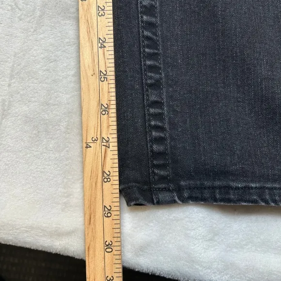 True Religion Geno Jeans Mens Size 34x29 Black Denim Relaxed Slim