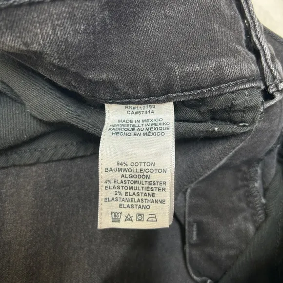 True Religion Geno Jeans Mens Size 34x29 Black Denim Relaxed Slim