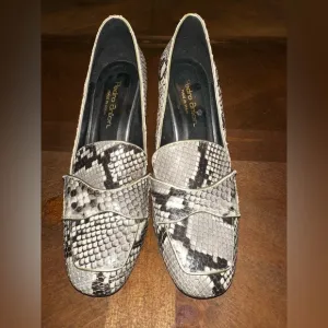 UEC Pedro Anton Made in Spain Faux Penny Loafer StylePumps Block Heel Shoes 38