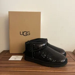 UGG Classic Ultra Mini Mirror Ball Sequins Boots Black USA Women 8/UK 6/EU 39