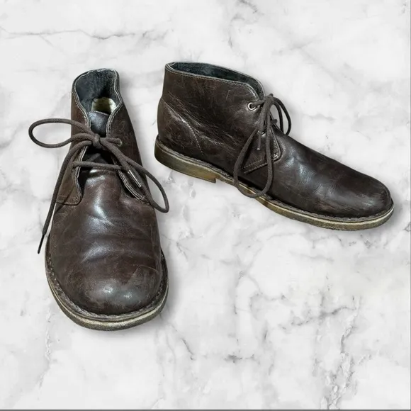 UGG Leighton Chukka Boot 3275 Leather Shoes Chocolate‎ Brown Men Sz 10.5