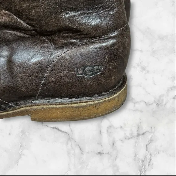 UGG Leighton Chukka Boot 3275 Leather Shoes Chocolate‎ Brown Men Sz 10.5