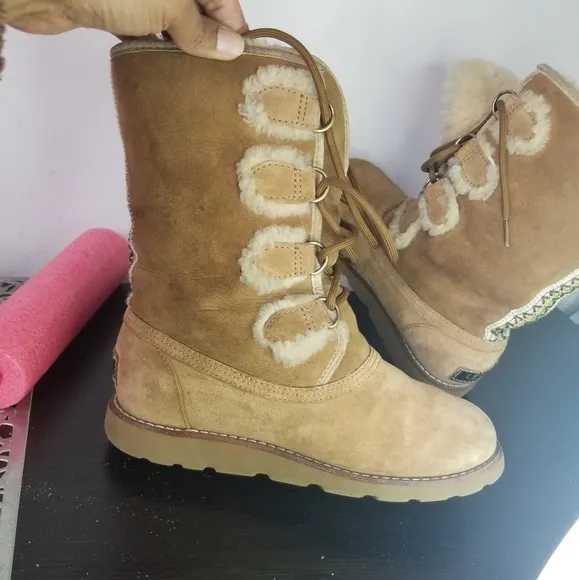 Ugg Womens Boots 7 Rommy Chestnut Suede Leather Sherpa Fur Lined Lace Up Shoes