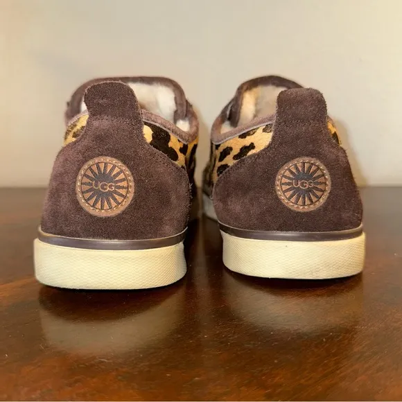 UGG Womens Laela Exotic Leopard Print Shoes SZ 10 leather sheepskin
