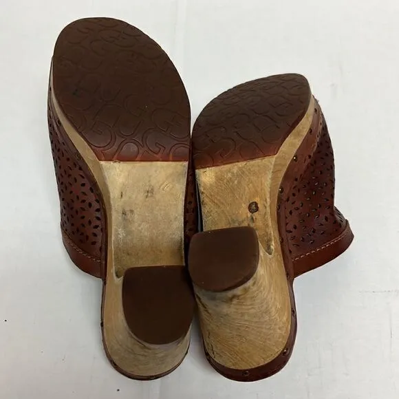 Ugg Brown Slide Shoes Size 8