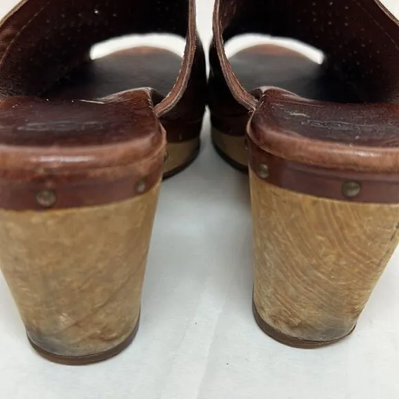 Ugg Brown Slide Shoes Size 8