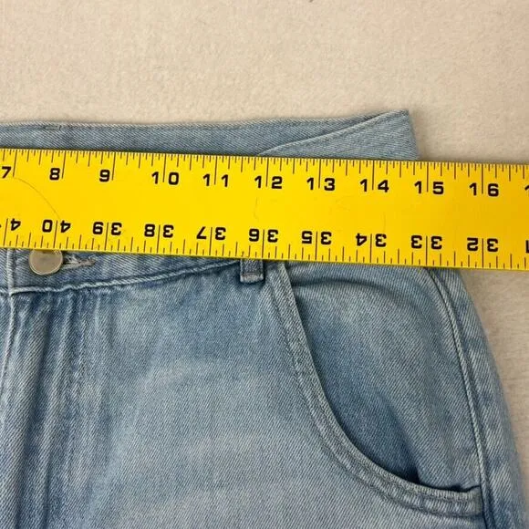 Uniqlo Jeans Womens 28x32 Wide Flare Leg Light Wash Denim 100% Cotton High Rise