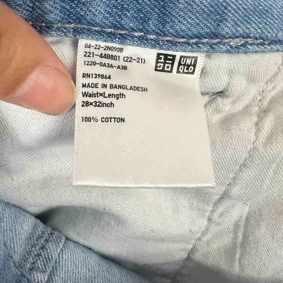 Uniqlo Jeans Womens 28x32 Wide Flare Leg Light Wash Denim 100% Cotton High Rise
